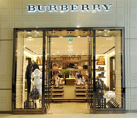 Burberry Store 